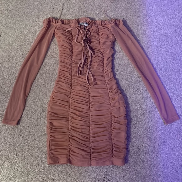 Fashion Nova mini dress - Picture 2 of 5